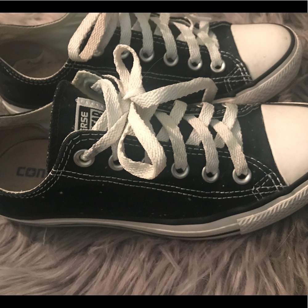 Black converse